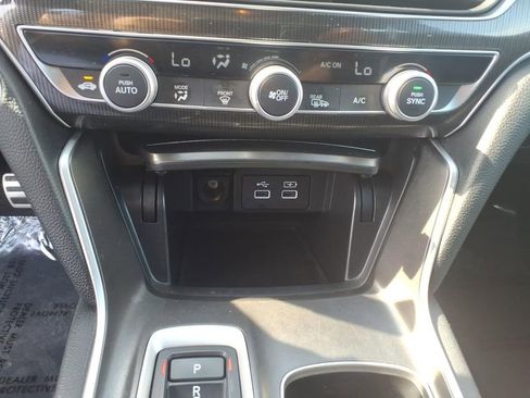 Used 2022 Honda Accord Sport image 25