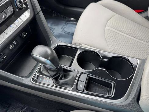 Used 2018 Hyundai Sonata SEL image 15