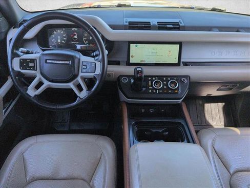 Used 2020 Land Rover Defender 110 HSE AWD/4WD image 26