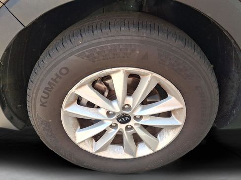 Used 2020 Kia Sorento LX w/ LX I4 Convenience Package FWD image 8