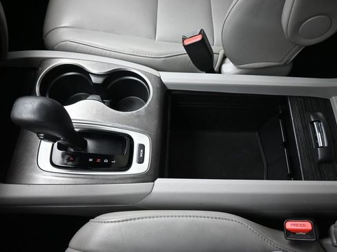 Used 2017 Honda Pilot EX-L image 24