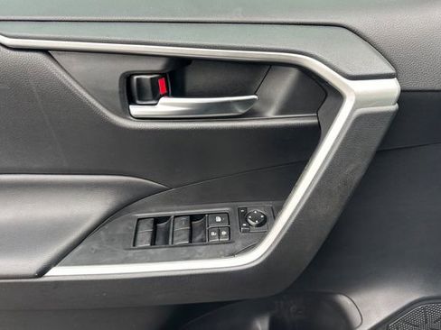 Certified 2020 Toyota RAV4 XLE image 12