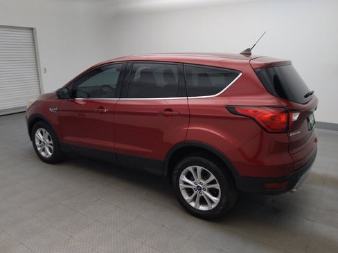 Used 2019 Ford Escape SE FWD image 3
