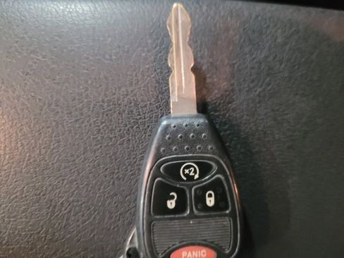 Used 2017 Jeep Patriot Latitude FWD image 32