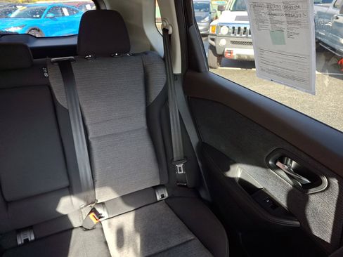 Used 2021 Nissan Rogue SV image 20