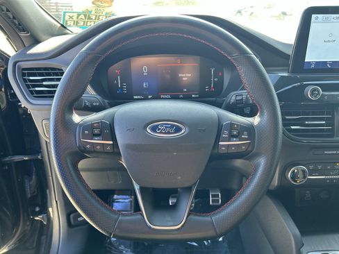 Used 2024 Ford Escape ST-Line FWD image 11