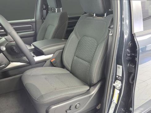 New 2026 RAM 1500 Big Horn AWD/4WD image 9