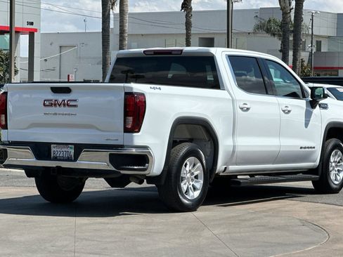 Used 2025 GMC Sierra 1500 SLE AWD/4WD image 4