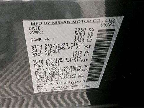 New 2025 Nissan Pathfinder Platinum w/ Cargo Package image 39