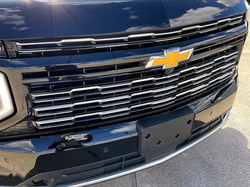 Used 2025 Chevrolet Tahoe High Country image 34
