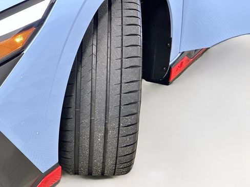 Used 2025 Hyundai Elantra N FWD image 25