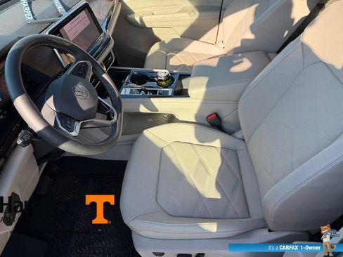 Used 2024 Volkswagen Atlas SE FWD image 13