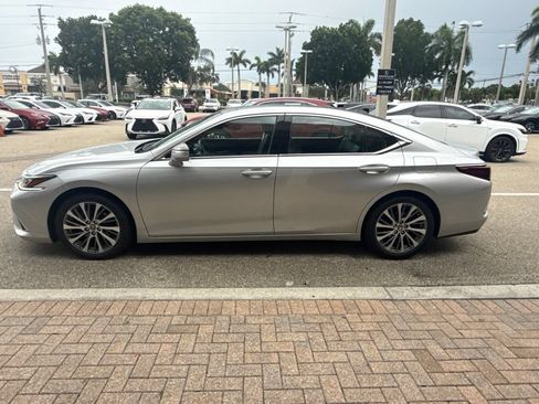 Used 2019 Lexus ES 350 FWD image 8