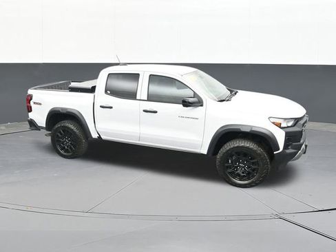 Used 2024 Chevrolet Colorado Trail Boss w/ Technology Package AWD/4WD image 67