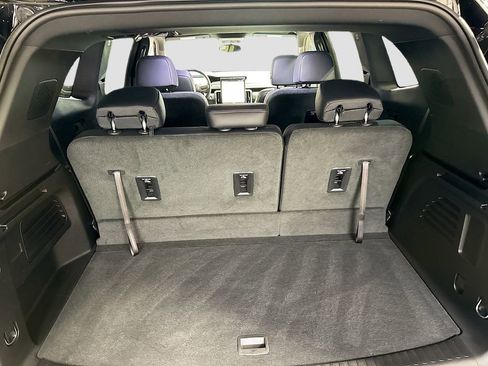 New 2025 GMC Acadia Elevation w/ Elevation Premium Package image 27