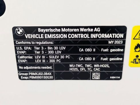 Used 2023 BMW 330i Sedan w/ Driving Assistance Package image 25