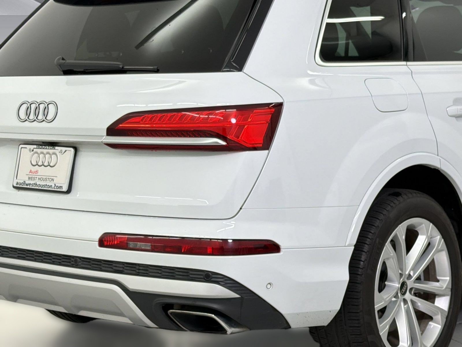 Used 2025 Audi Q7 3.0T Premium Plus AWD/4WD image 26
