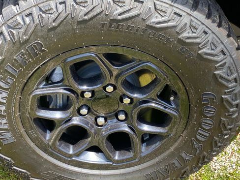 Used 2024 Chevrolet Silverado 1500 ZR2 w/ ZR2 Bison Edition image 25