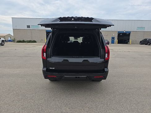 Used 2026 Ford Expedition Max Platinum w/ Stealth Appearance Package AWD/4WD image 6