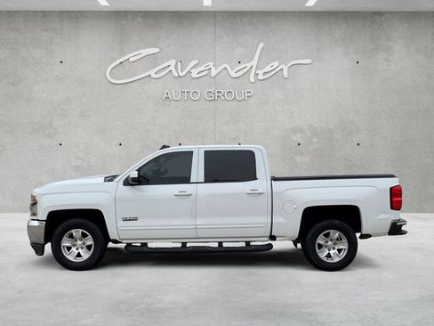 Used 2018 Chevrolet Silverado 1500 LT w/ LT Eassist Package image 13