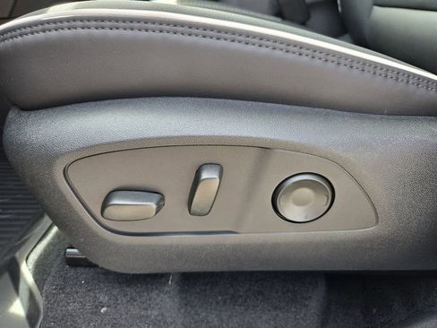 New 2026 GMC Acadia Denali AWD/4WD image 15