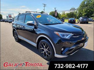 Used 2017 Toyota RAV4 SE image 1