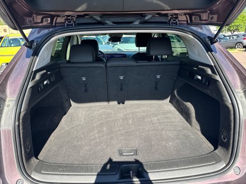 Used 2024 Buick Envision Preferred AWD/4WD image 9