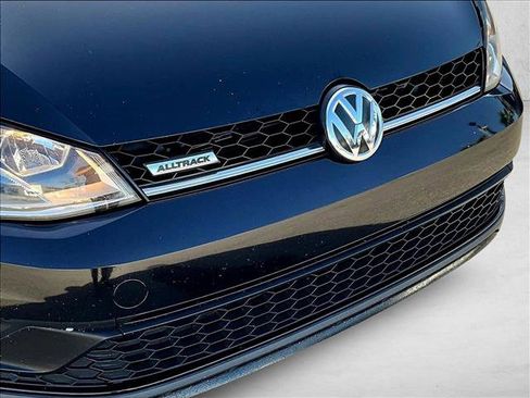 Used 2017 Volkswagen Golf Alltrack SEL AWD/4WD image 27