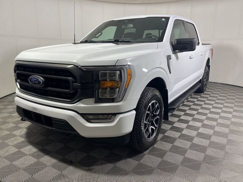 Used 2023 Ford F150 XLT w/ Equipment Group 302A High image 4