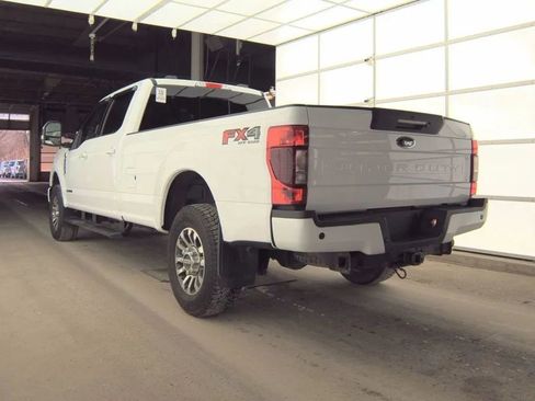 Used 2022 Ford F250 Lariat w/ Lariat Ultimate Package image 5