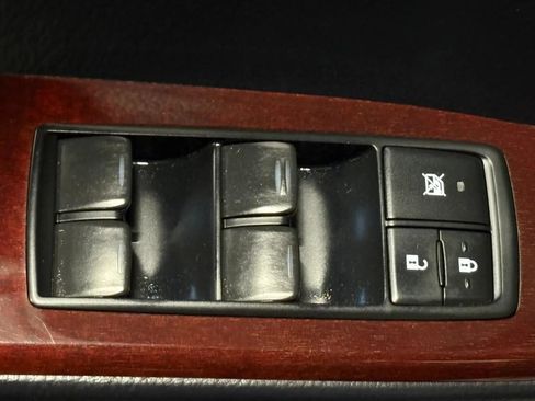 Used 2018 Lexus GX 460 Premium w/ Premium Package AWD/4WD image 35