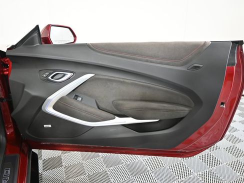 Used 2021 Chevrolet Camaro ZL1 w/ LPO, ZL1 Protection Package RWD image 15