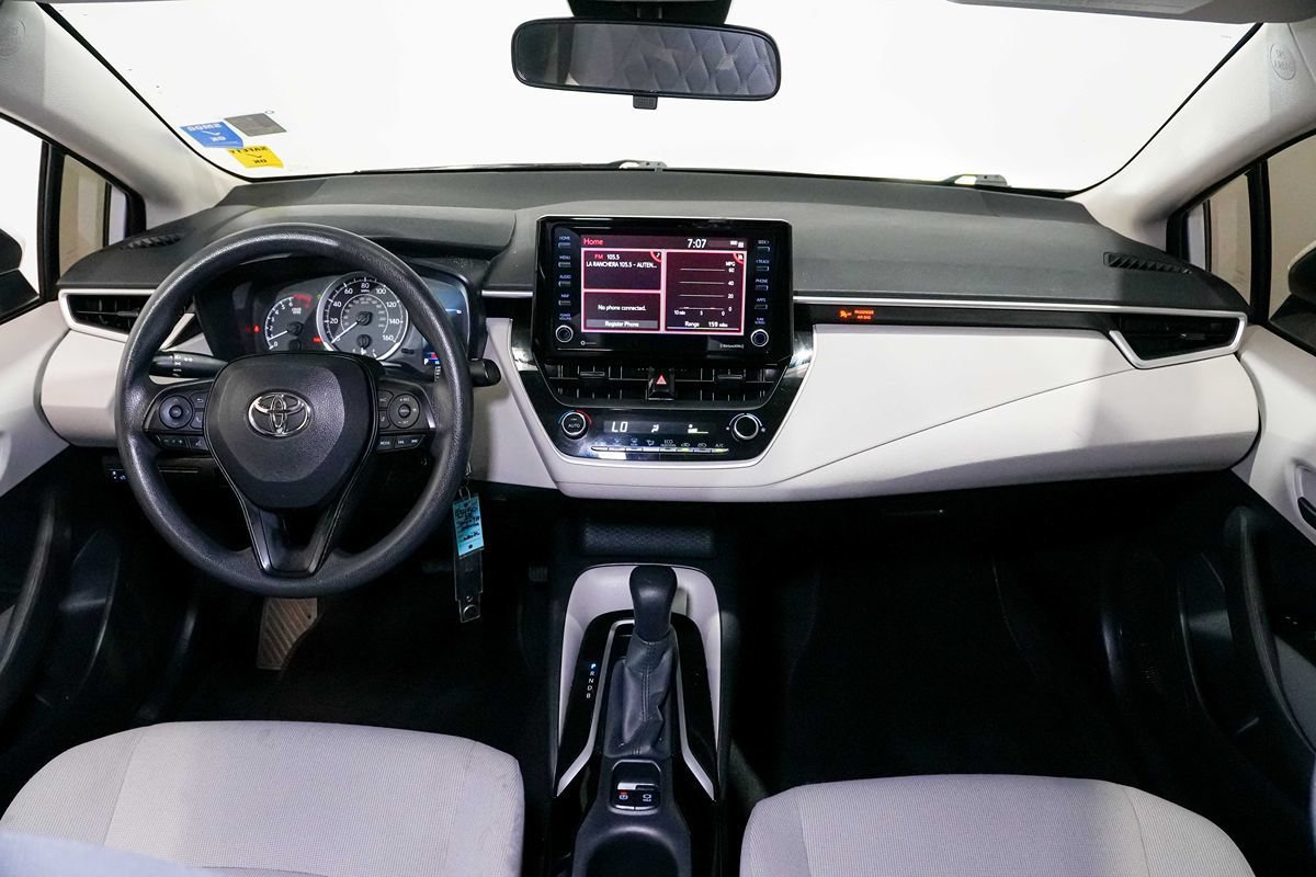 Used 2022 Toyota Corolla LE FWD image 25