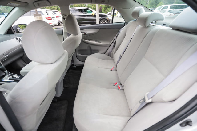 Used 2010 Toyota Corolla LE FWD image 51
