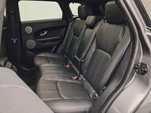 Used 2019 Land Rover Range Rover Evoque image 29