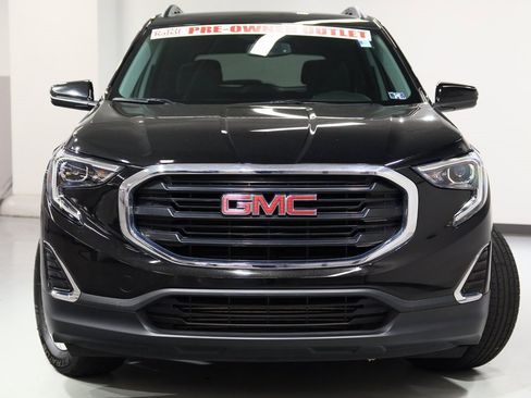 Used 2019 GMC Terrain SLE w/ Driver Convenience Package image 3