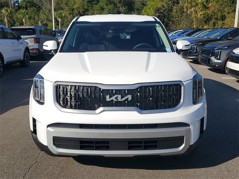 New 2025 Kia Telluride LX image 2