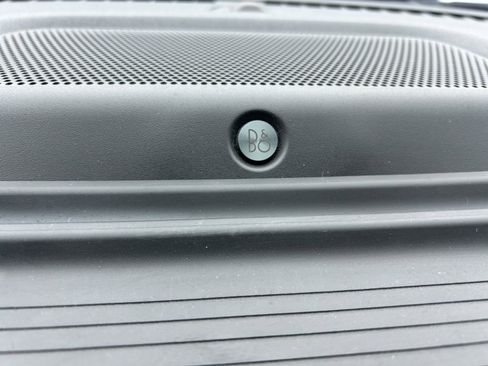 Used 2023 Ford F250 Lariat w/ Chrome Package image 47