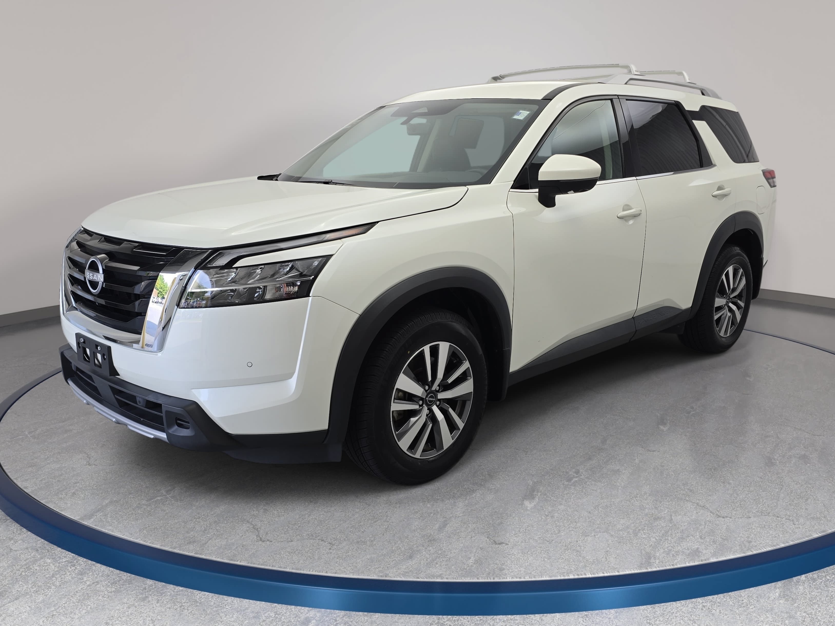 Certified 2023 Nissan Pathfinder SL AWD/4WD image 1