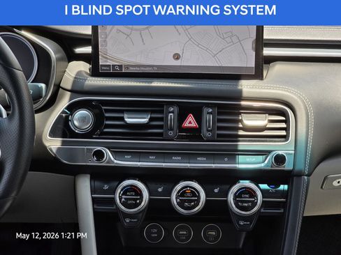 Used 2023 Genesis G70 2.0T RWD image 20