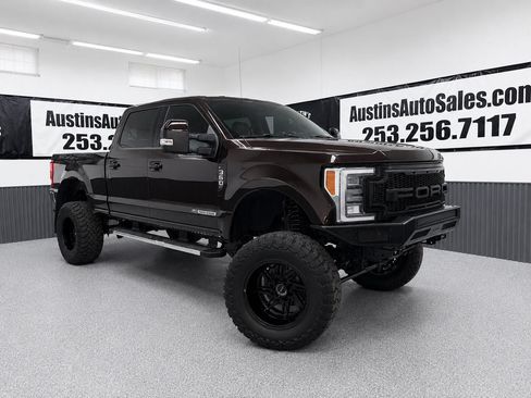 Used 2018 Ford F350 Lariat w/ Lariat Ultimate Package AWD/4WD image 1