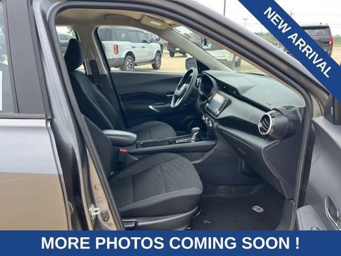 Used 2024 Nissan Kicks SV FWD image 35