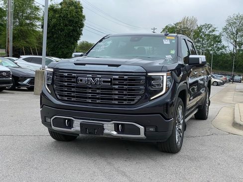 Used 2023 GMC Sierra 1500 Denali Ultimate image 4