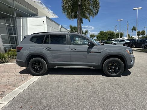 New 2026 Volkswagen Atlas SEL Premium R-Line AWD/4WD image 5