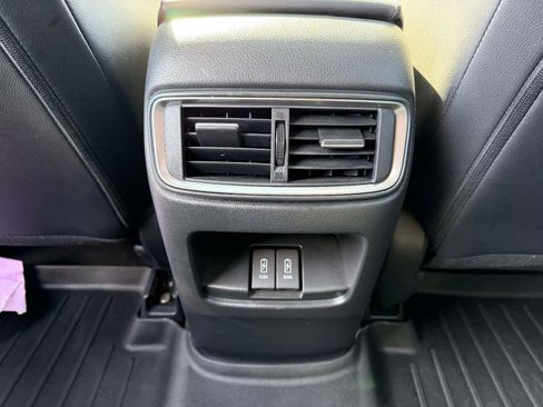 Used 2019 Honda CR-V Touring image 15