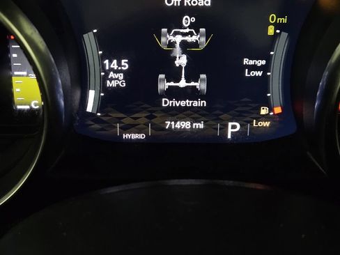 Used 2021 Jeep Wrangler Unlimited Sahara AWD/4WD image 12
