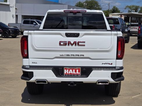 New 2026 GMC Sierra 1500 AT4 w/ AT4 Premium Package AWD/4WD image 4