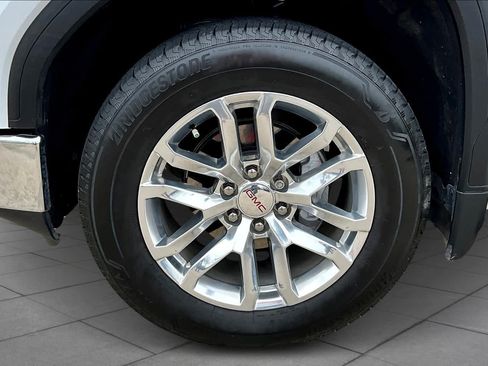 Used 2019 GMC Sierra 1500 SLT RWD image 11