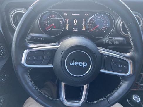 Used 2020 Jeep Wrangler Unlimited Rubicon AWD/4WD image 30
