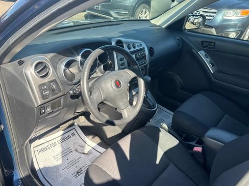 Used 2007 Pontiac Vibe w/ Preferred Package FWD image 31